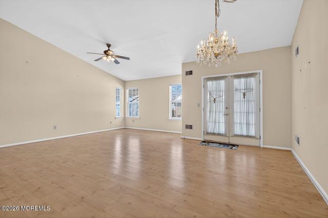 1223A Thornbury Lane, Manchester, NJ 08759