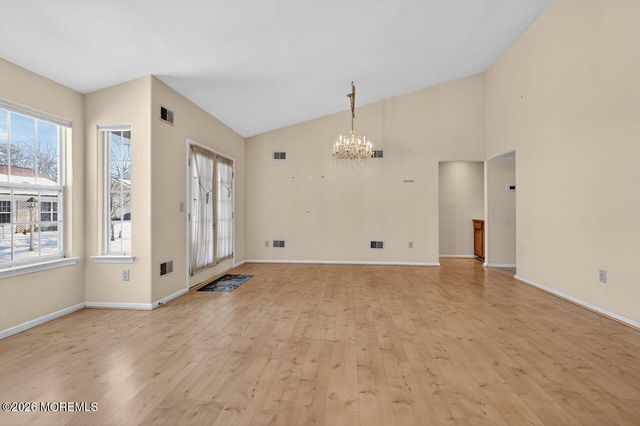 1223A Thornbury Lane, Manchester, NJ 08759