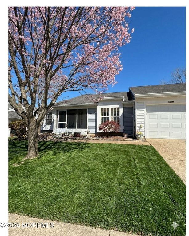 1223A Thornbury Lane, Manchester, NJ 08759