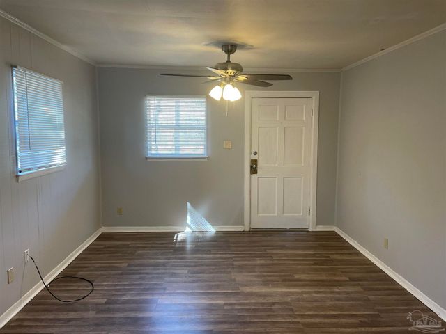 700 Birch Ave, Pensacola, FL 32506