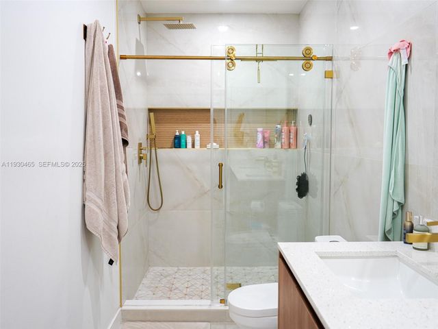 7951 NW 37th Dr, Coral Springs, FL 33065