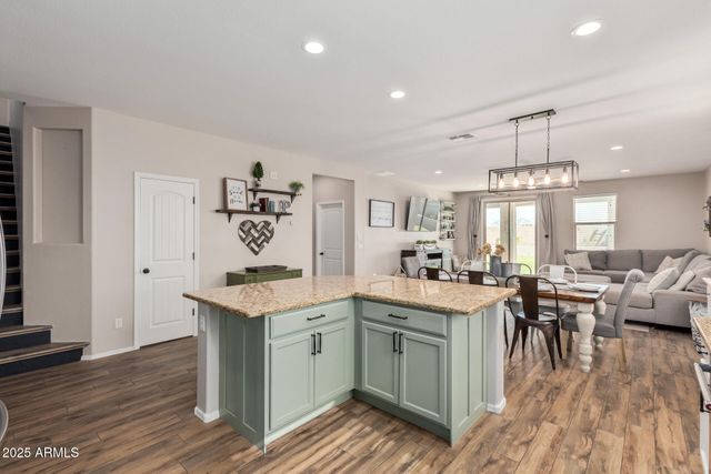 7531 W ROCK SPRINGS Drive, Peoria, AZ 85383