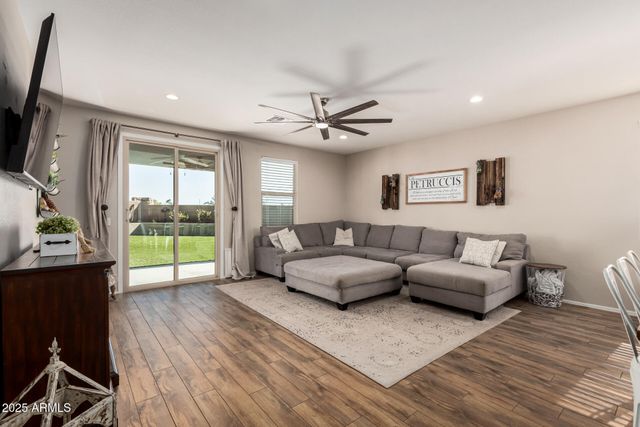 7531 W ROCK SPRINGS Drive, Peoria, AZ 85383