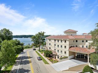 335 Wrigley DRIVE #410, Lake Geneva, WI 53147
