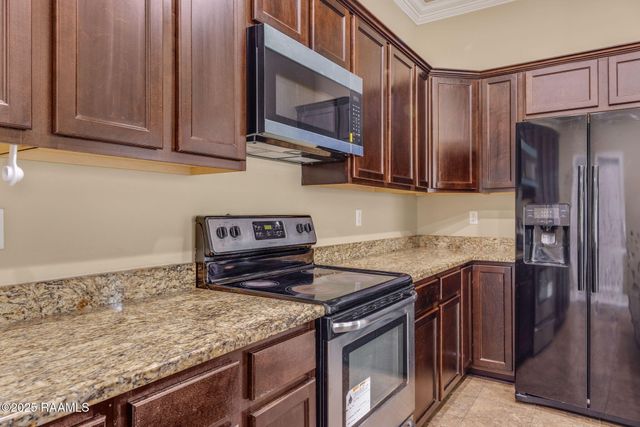 142 Kohen Luke Drive, Lafayette, LA 70506