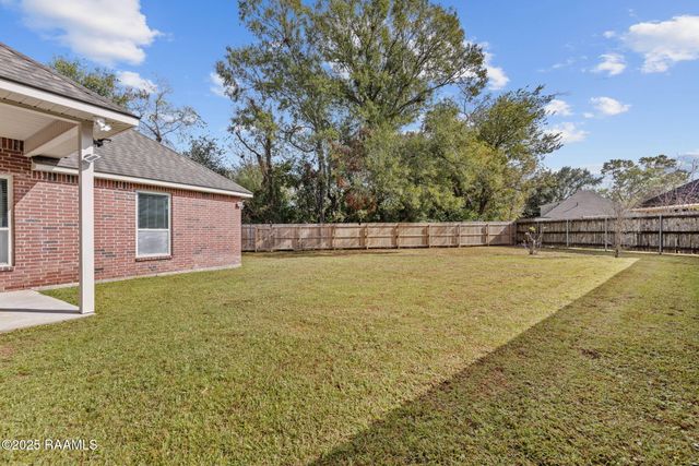142 Kohen Luke Drive, Lafayette, LA 70506