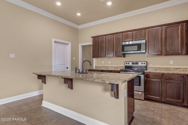 142 Kohen Luke Drive, Lafayette, LA 70506