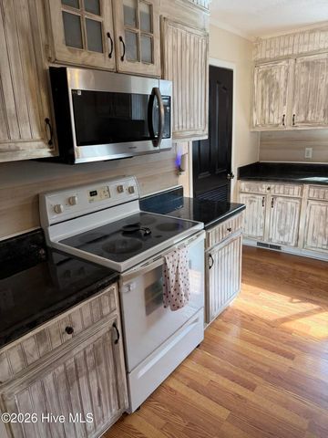 214 Roscoe Drive, Elizabeth City, NC 27909