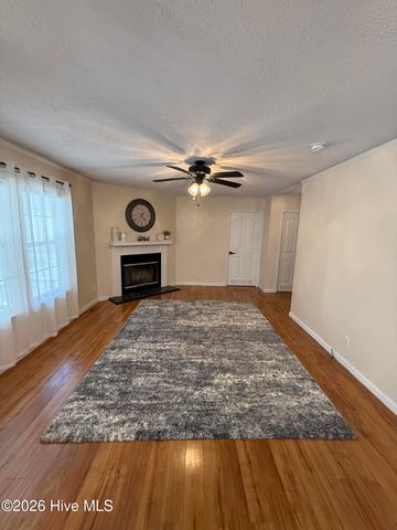 214 Roscoe Drive, Elizabeth City, NC 27909