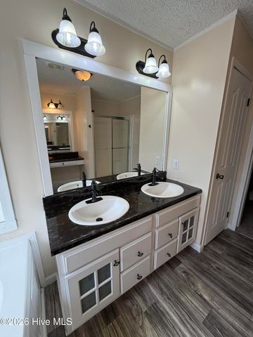 214 Roscoe Drive, Elizabeth City, NC 27909