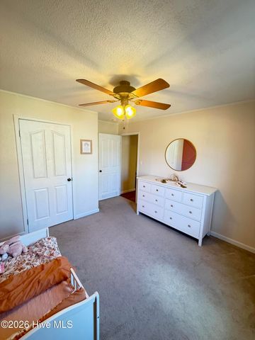 214 Roscoe Drive, Elizabeth City, NC 27909