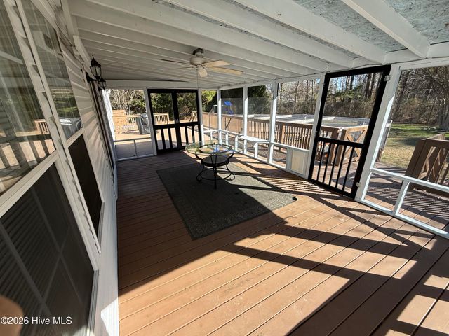 214 Roscoe Drive, Elizabeth City, NC 27909