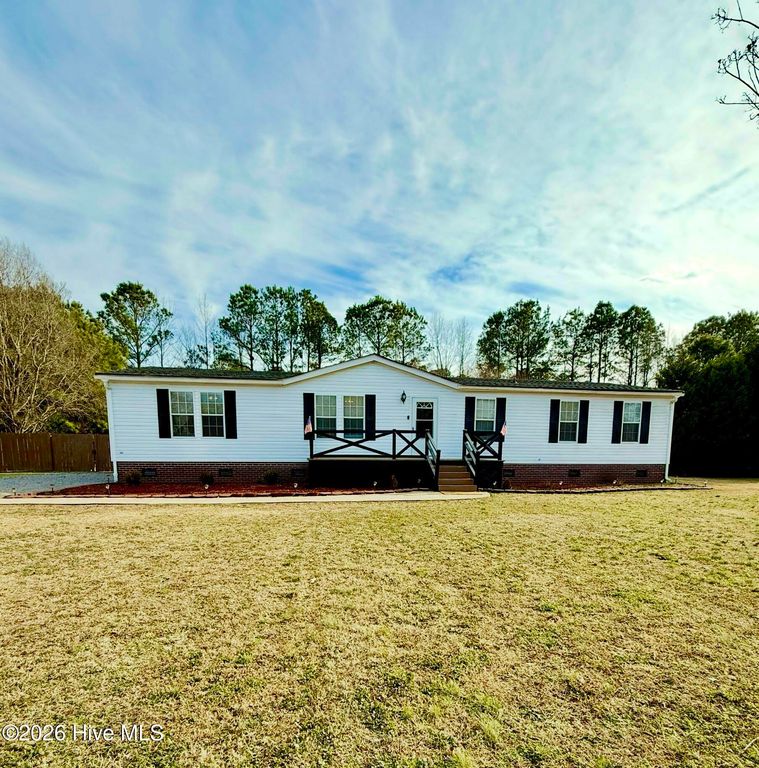 214 Roscoe Drive, Elizabeth City, NC 27909
