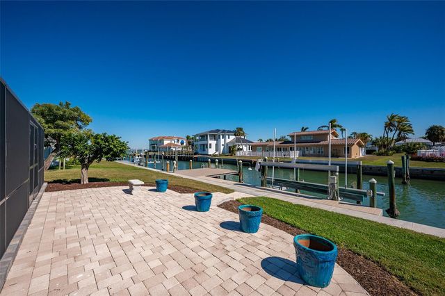 548 GUNWALE LANE, Longboat Key, FL 34228