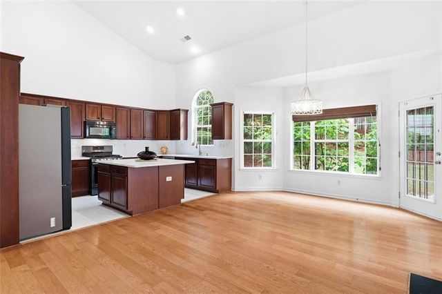 6065 Brookmere Lane, Mableton, GA 30126