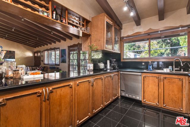 2430 Coldwater Canyon Drive, Beverly Hills, CA 90210