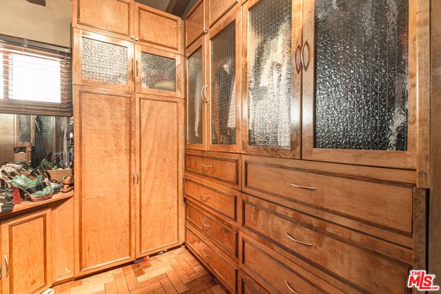 2430 Coldwater Canyon Drive, Beverly Hills, CA 90210