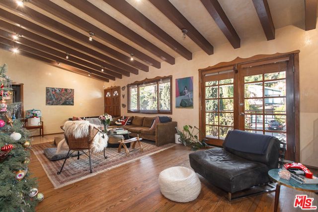 2430 Coldwater Canyon Drive, Beverly Hills, CA 90210