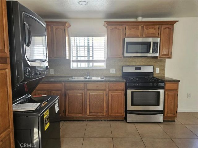 654 W 21st, San Pedro, CA 90731
