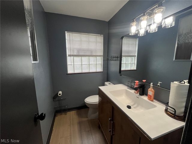 28061 Tremaine Drive, Euclid, OH 44132