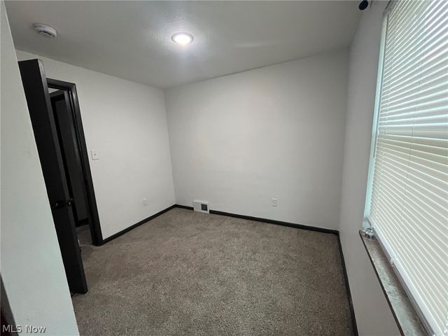 28061 Tremaine Drive, Euclid, OH 44132