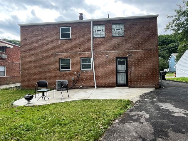 28061 Tremaine Drive, Euclid, OH 44132