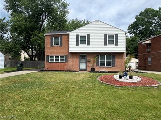 28061 Tremaine Drive, Euclid, OH 44132