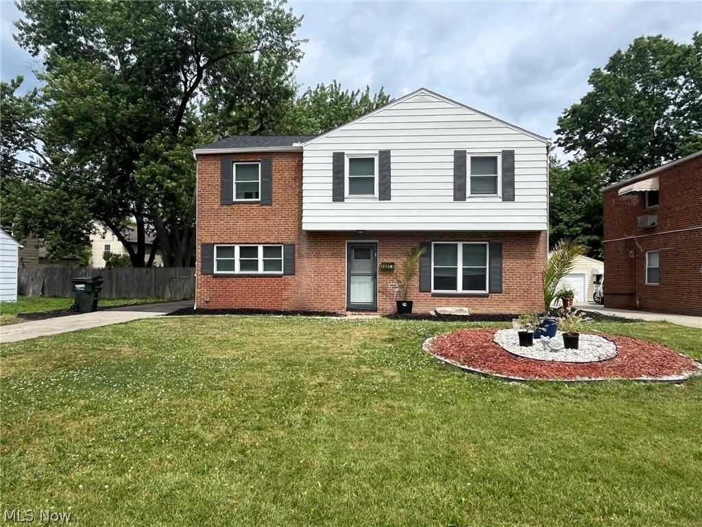 28061 Tremaine Drive, Euclid, OH 44132