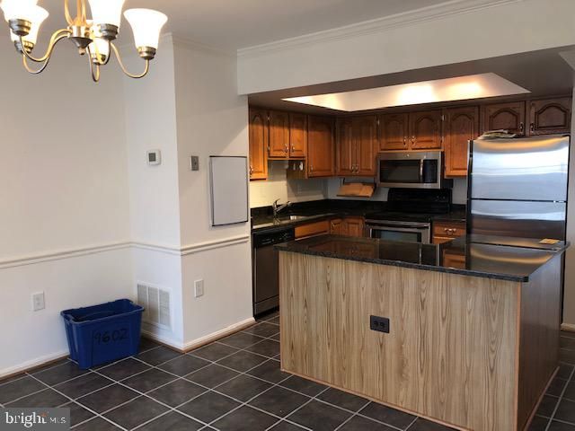 9602 BLAKE LN, Fairfax, VA 22031