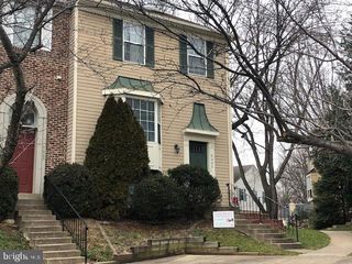 9602 BLAKE LN, Fairfax, VA 22031