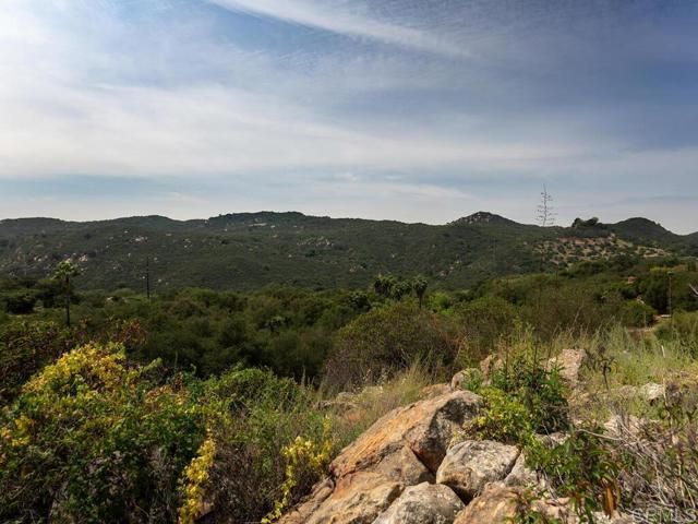 27245 Tumbleweed Trail, Valley Center, CA 92082