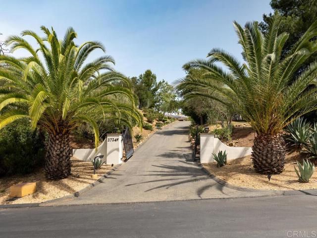 27245 Tumbleweed Trail, Valley Center, CA 92082