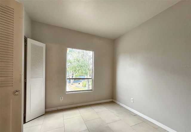 7610 W POWHATAN AVENUE 2, Tampa, FL 33615