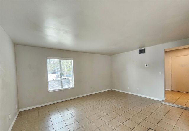 7610 W POWHATAN AVENUE 2, Tampa, FL 33615