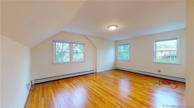 145 Rooster River Boulevard, Bridgeport, CT 06606