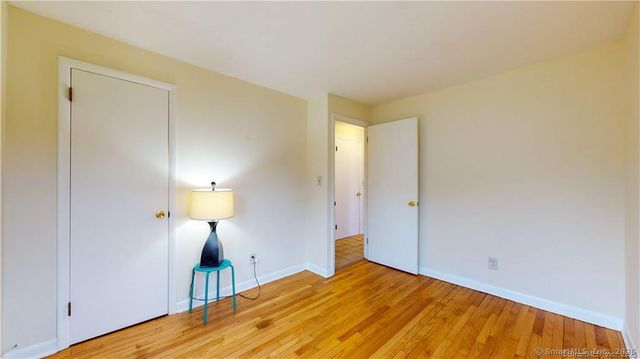 145 Rooster River Boulevard, Bridgeport, CT 06606