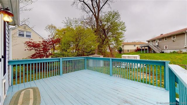 145 Rooster River Boulevard, Bridgeport, CT 06606