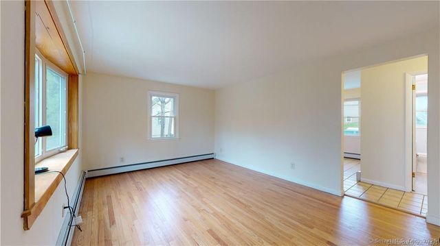 145 Rooster River Boulevard, Bridgeport, CT 06606