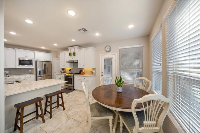 275 Capriccio Lane, Montgomery, TX 77316
