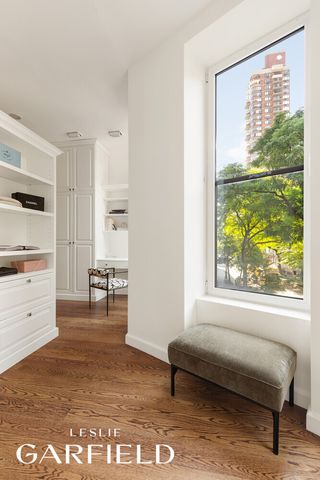 233 E 62ND Street, New York City, NY 10065