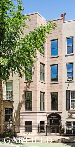 233 E 62ND Street, New York City, NY 10065