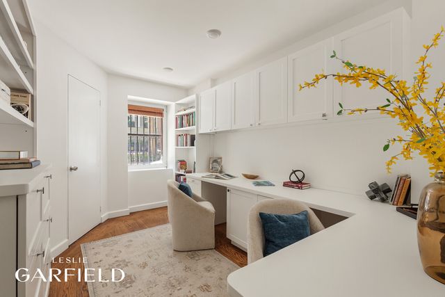 233 E 62ND Street, New York City, NY 10065