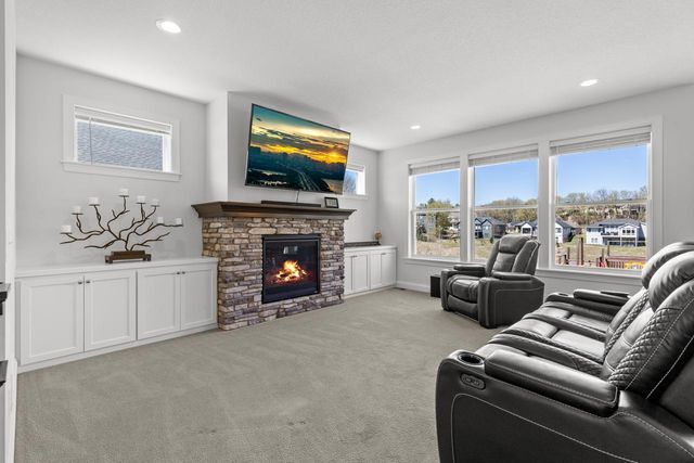 16860 Valley Road, Eden Prairie, MN 55347