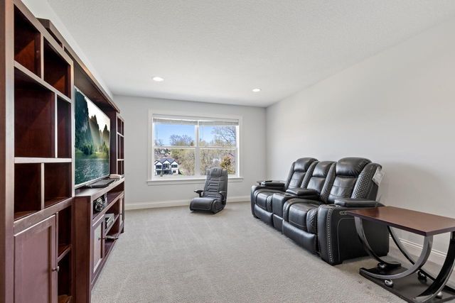 16860 Valley Road, Eden Prairie, MN 55347