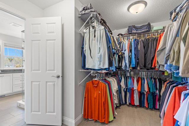 16860 Valley Road, Eden Prairie, MN 55347