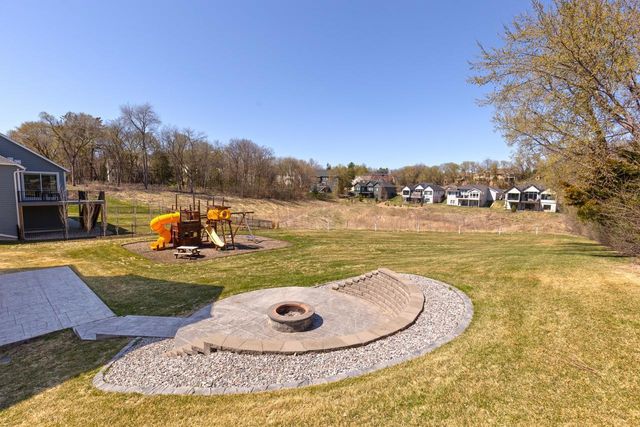 16860 Valley Road, Eden Prairie, MN 55347