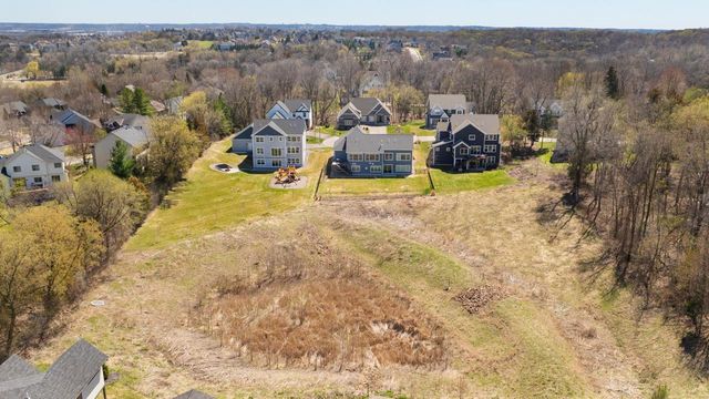 16860 Valley Road, Eden Prairie, MN 55347