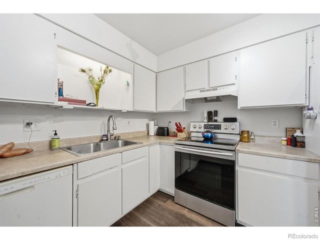 8201 Hallett Court, Fort Collins, CO 80528