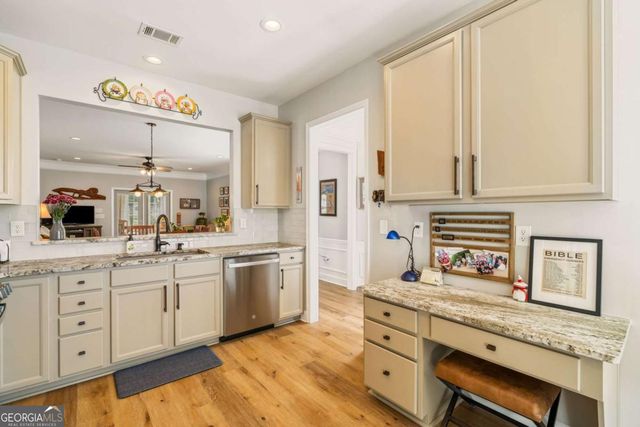 331 Sandy Springs Drive, Griffin, GA 30223