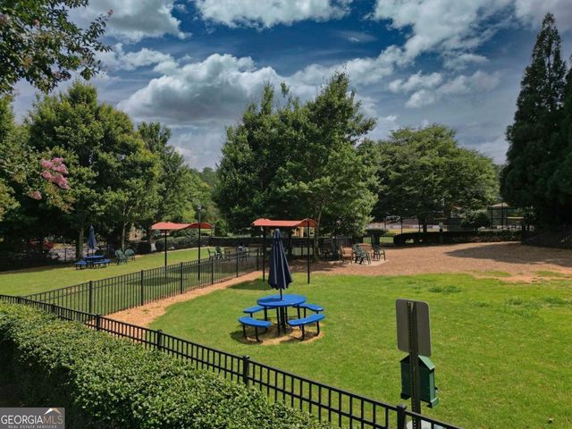 331 Sandy Springs Drive, Griffin, GA 30223